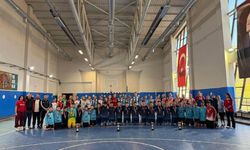 Muğla’da Cumhuriyet Kupası’nda 9 hokey takımı mücadele etti
