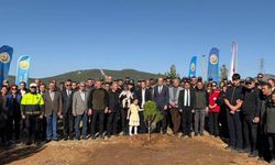 Şehit polis Tayfun Baş’ın anısına fidanlar dikildi