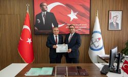 Menteşe’de başarılı eğitimcilere başarı belgesi verildi