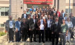 YENİ Parti Menteşe İlçe Başkanı Batuhan Kıloğlu mazbatasını aldı