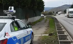 Radarı Görünce Frene Basanlar Yandı! Yeni Sistemde Hız Cezası Nasıl Kesilecek, Kural Ne?