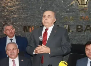Özcan Özgür

