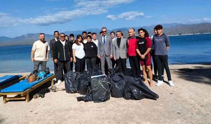 Fethiye'de deniz dibi ve sahil temizliği yapıldı