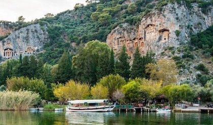 Muğla Köyceğiz Dalyan tekne turları 2025: Fiyatlar, rota, tavsiyeler ve tüm detaylar