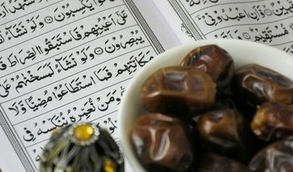 Aşure Günü Oruç Tutmanın Fazileti Nedir? İşte Hadislerle Muharrem Ayı İbadetleri