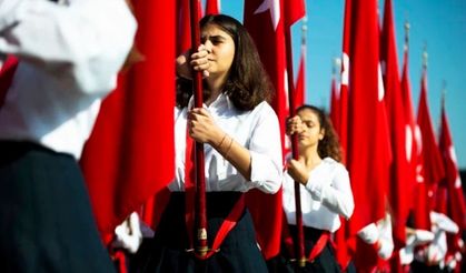 23 Nisan iptal mi, resmi tatil mi? 23 Nisan'da okullar tatil olacak mı?