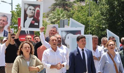 Görevden Alınan Nail Kızıl, Yönetim ve Partililer CHP’den topluca istifa etti