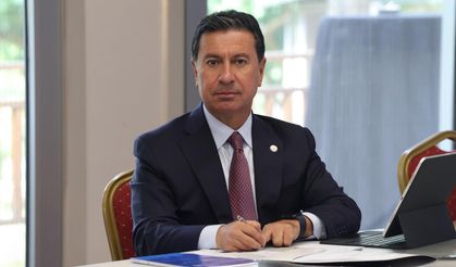 Son Dakika: Ahmet Aras CHP'den istifa etti!
