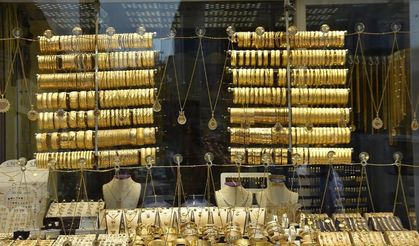 22 Ekim’de altın geriledi: Çeyrek 10 bin 699 lira