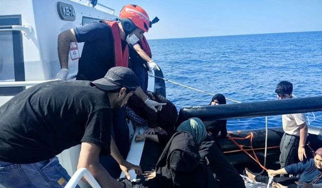 Yunanistan’ın Geri İttiği 35 Göçmen Seydikemer’de Kurtarıldı