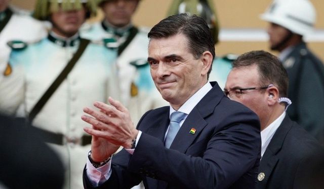 Yeni Bolivya Devlet Başkanı Paz yemin ederek göreve başladı