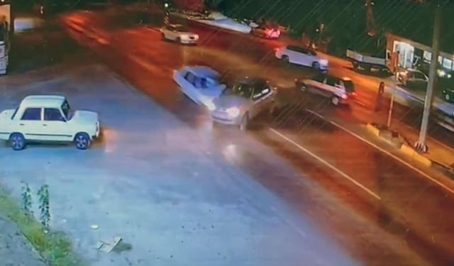 Yatağan'da 2 kişinin yaralandığı kazanın güvenlik kamera kaydı ortaya çıktı