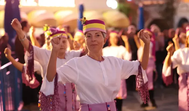 Marmaris Yeni Yıl Festivali Coşkuyla Başladı