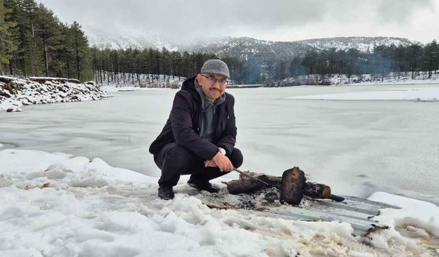 Köyceğiz Sandras Dağı’na yılın ilk karı yağdı