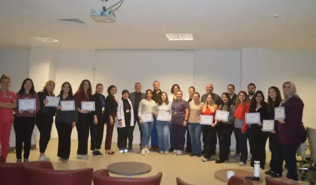 Yoğun Bakım Hemşireliği Sertifikasyon Eğitimi Başarıyla Tamamlandı
