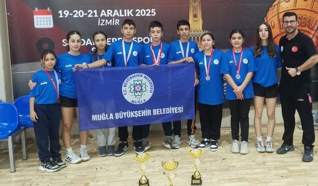 Büyükşehir sporcuları şampiyonadan 4 madalyayla döndü