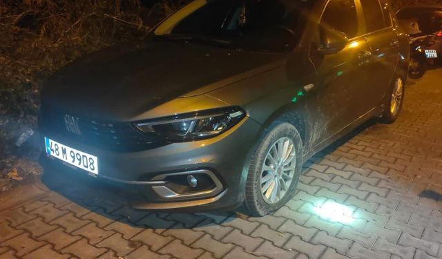 Marmaris’te 16 aracın lastiklerini bıçaklayan şahıs tutuklandı