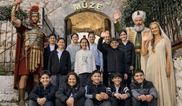 Marmaris’te Öğrenciler Tarihi Kodluyor