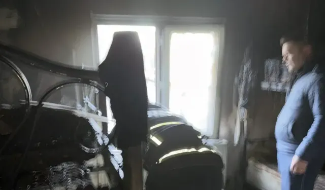 İzinli itfaiyeci yangına müdahale etti