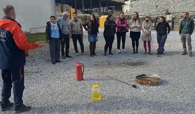 Milas Müze Müdürlüğü’nde Afet Farkındalık Eğitimi ve Yangın Tatbikatı