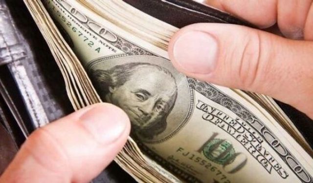 Dolar 43,73’ü Gördü! Euro Geriledi