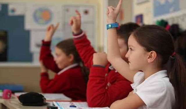 Sömestr Tatili Ne Zaman Bitiyor? 15 Tatil Uzatıldı mı? MEB Takvimi Netleşti