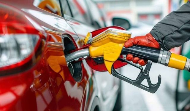 25 Şubat 2026 akaryakıt fiyatları ne olacak? Benzine ve motorine zam veya indirim var mı?
