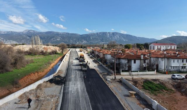 Kötekli ve Yeniköy’de dev asfalt yatırımı başladı
