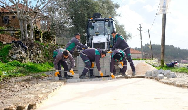 Yatağan’da parke, kaldırım ve peyzaj çalışmaları hız kazandı