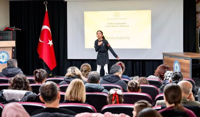 Menteşe’de İstiklal Marşı Yarışmasına Katılanlara Anlamlı Ödül