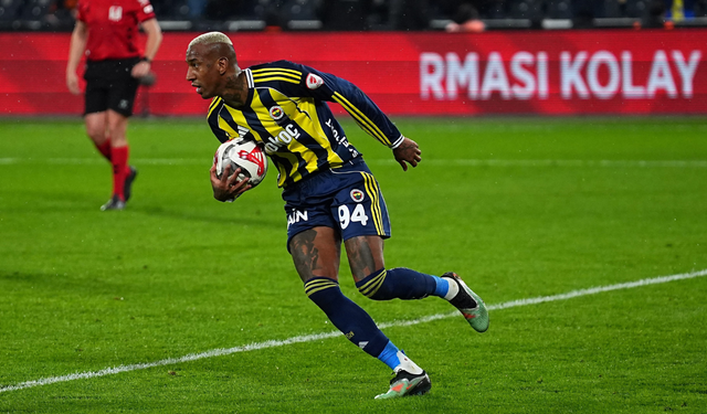 Talisca, gollerine kupada da devam etti