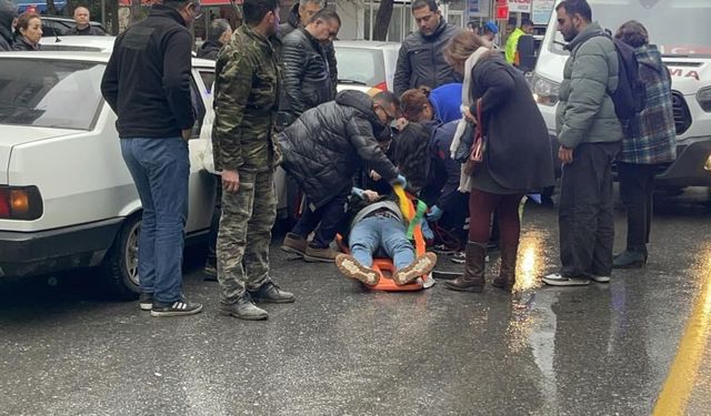 Menteşe’de Otomobil Yayaya Çarptı: 1 Yaralı