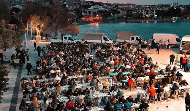 Datça’da 600 Kişilik İftar Sofrası Kuruldu