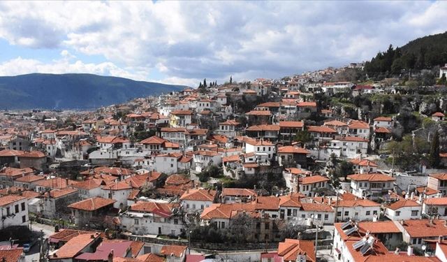 Türkiye'nin en uzun ömürlü şehri açıklandı! Muğla'nın sıralaması şaşırttı