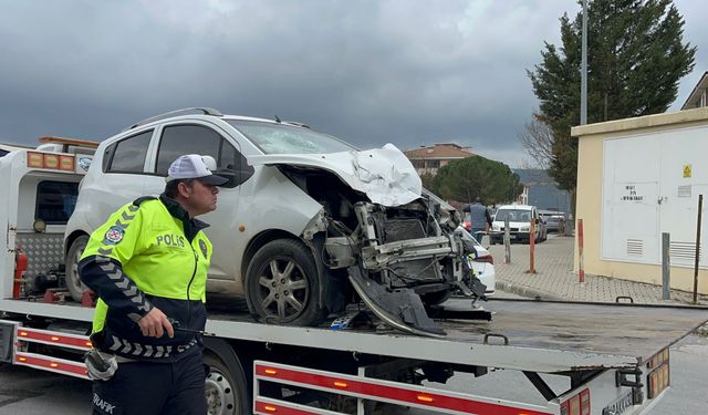Menteşe'de trafik kazası: 1'i ağır 2 yaralı