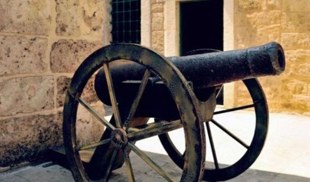 Menteşe’de Ramazan Topu Kazası: Bir Kişi Ağır Yaralandı