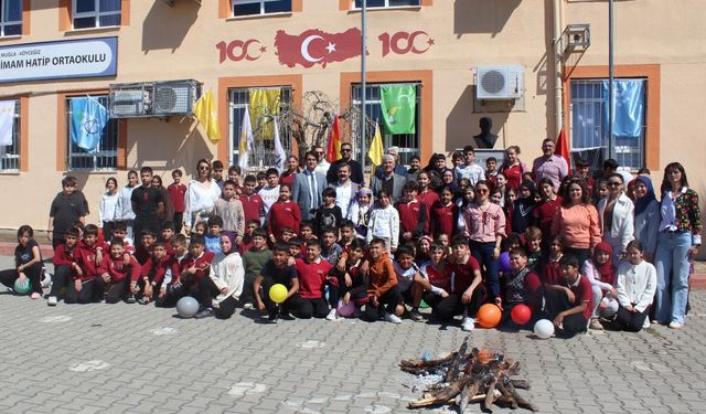 Köyceğiz İmam Hatip Ortaokulu’nda Nevruz coşkusu yaşandı
