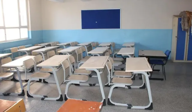 17 Nisan okullar tatil mi? Yarın okul var mı, ders işlenecek mi?