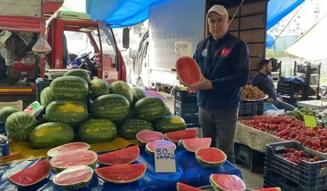 Yazın habercisi oldu! Sezonun ilk karpuzu tezgahlarda