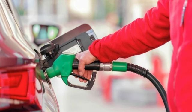 Akaryakıta büyük indirim geliyor! Bugün benzin ve motorin ne kadar oldu?