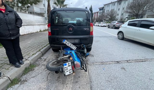 Çarpmamak için kaçtı, başka araca çarptı