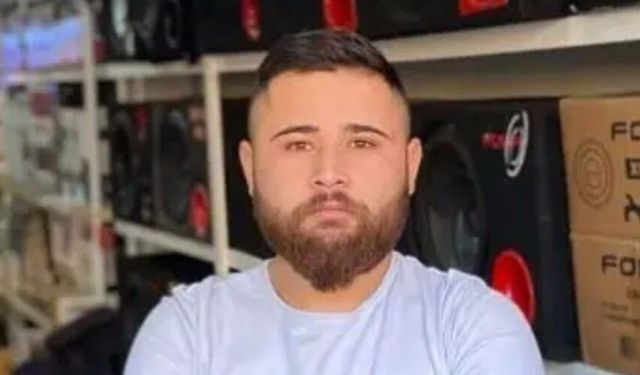 Virajı alamayıp minibüsle çarpışan sürücü hayatını kaybetti