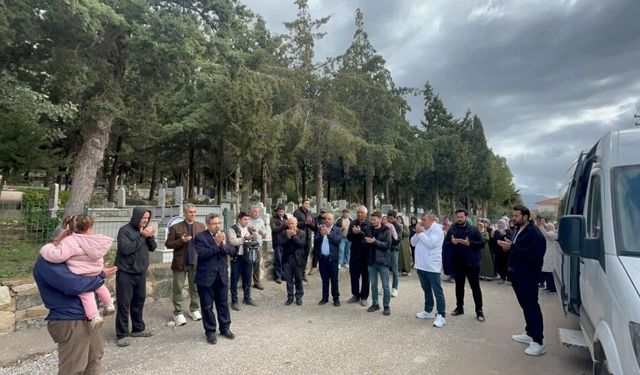 Datça’da umreciler dualarla kutsal yolculuğa uğurlandı
