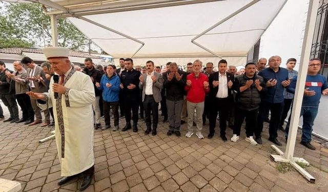 Köyceğiz’de Okul Saldırısı Kurbanları İçin Gıyabi Cenaze Namazı