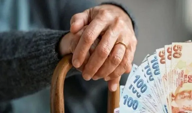 Milyonların gözü emekli maaşında! Yüzde 50 zam mı yapılacak?