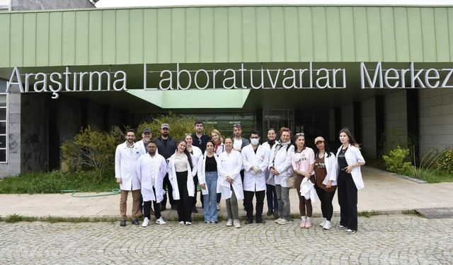 Muğla’da Öğrencilere Laboratuvar Deneyimi