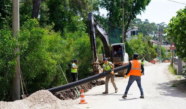 MUSKİ Adaköy’de kanalizasyon hattını tamamlıyor