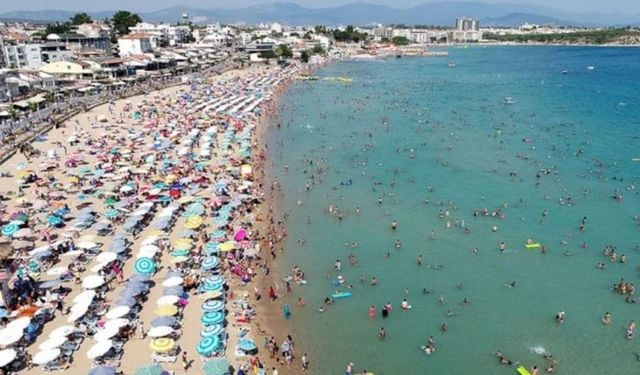 Dokuz günlük tatil turizme yaradı!