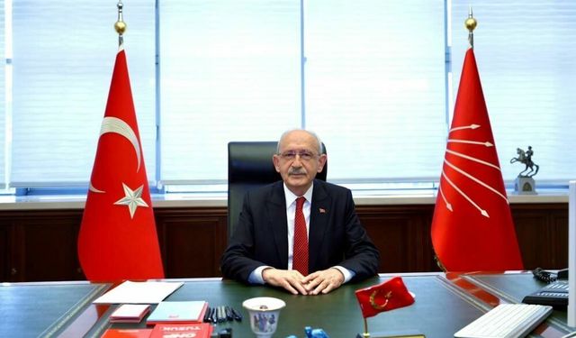 Kılıçdaroğlu, genel merkezde göreve başladı