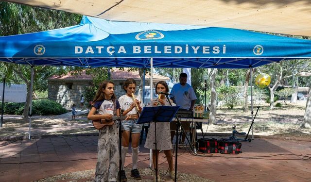 Datça Çocuk ve Oyun Şenliği yüzlerce çocuğu buluşturdu
